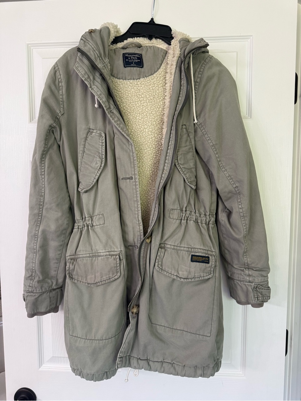 Abercrombie & Fitch Olive Green Sherpa-Lined Parka